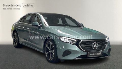 2025 مرسيدس بنز الفئه E 200
