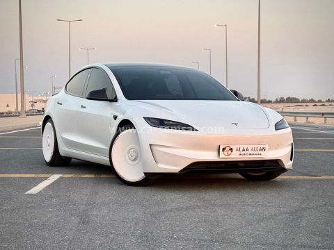 2024 تيسلا Model 3 Performance