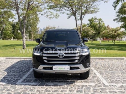 2024 Toyota Land Cruiser GXR V6