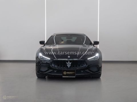 2021 مازيراتي Ghibli Trofeo