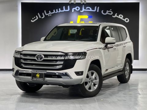 2025 Toyota Land Cruiser GXR Twin Turbo