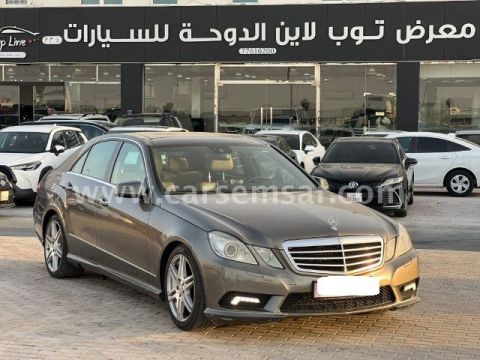 2010 مرسيدس بنز الفئه E 300