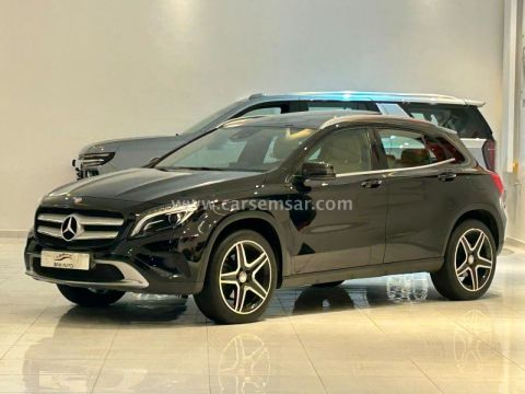 2016 مرسيدس بنز الفئه CLA 250