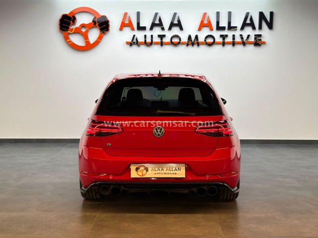 2018 Volkswagen Golf R 2.0 — photo 2 for sale in Qatar