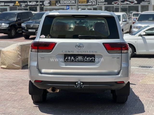 2026 Toyota Land Cruiser GXR V6 — photo 2 for sale in Qatar