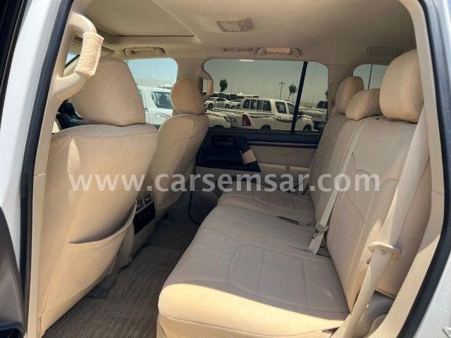 2019 Toyota Land Cruiser GXR V8 — photo 2 for sale in Qatar