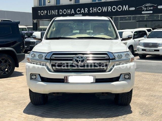 2019 Toyota Land Cruiser GXR V8 — photo 1 for sale in Qatar