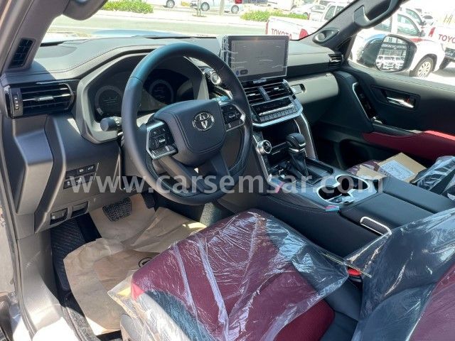 2026 Toyota Land Cruiser VXR Twin Turbo — photo 2 for sale in Qatar