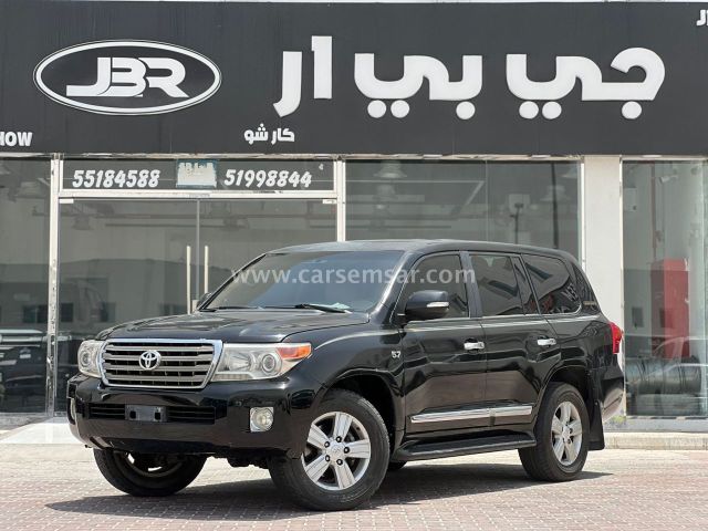 2011 Toyota Land Cruiser VXR — photo 1 for sale in Qatar