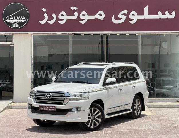 2019 Toyota Land Cruiser VXR — photo 1 for sale in Qatar