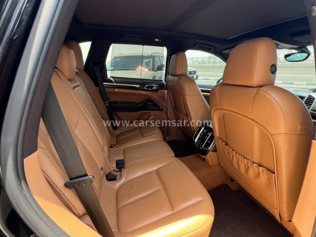 2012 Porsche Cayenne 3.6 — photo 2 for sale in Qatar