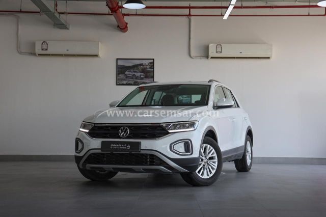 2023 Volkswagen T- ROC — photo 1 for sale in Qatar