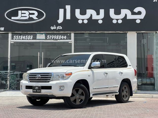 2015 Toyota Land Cruiser VXR — photo 1 for sale in Qatar