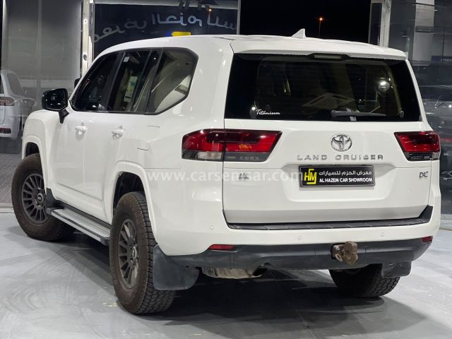 2023 Toyota Land Cruiser GX — photo 2 for sale in Qatar