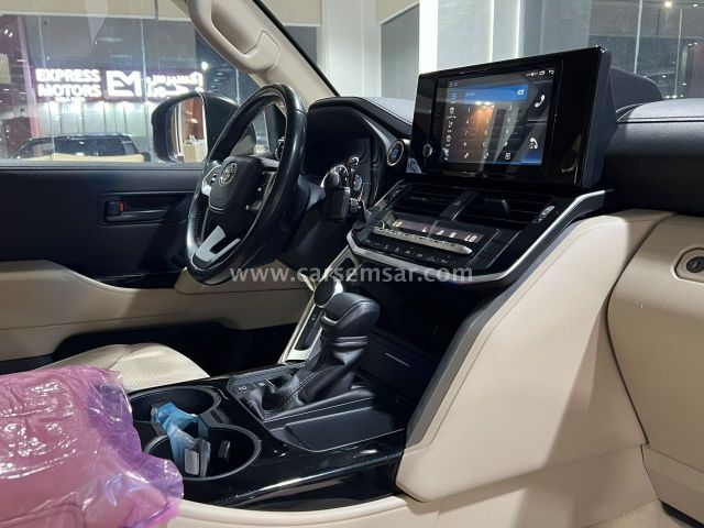 2022 Toyota Land Cruiser GX — photo 2 for sale in Qatar