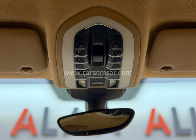 2015 Porsche Cayenne S — photo 2 for sale in Qatar