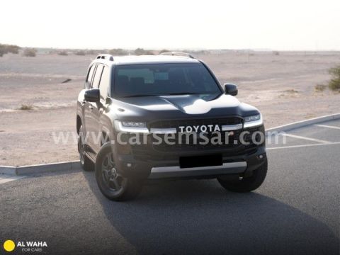2024 تويوتا لاند كروزر جي ار سبورت توين تيربو