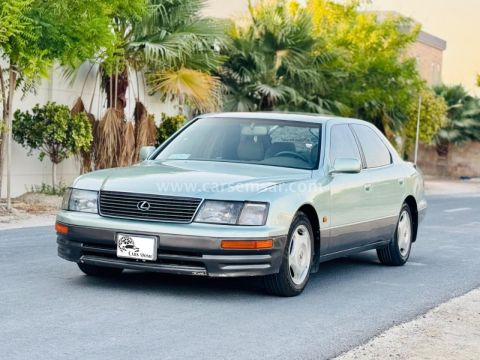 1997 Lexus LS 400