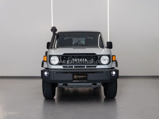 2025 Toyota Land Cruiser Pickup LX Diesel — photo 2 for sale in Qatar