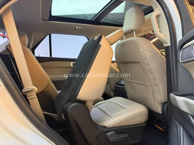 2022 Ford Explorer XLT — photo 2 for sale in Qatar