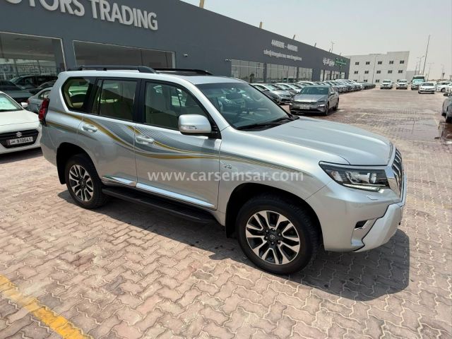 2023 Toyota Prado TXL V6 — photo 2 for sale in Qatar
