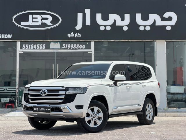 2022 Toyota Land Cruiser GXR V6 — photo 1 for sale in Qatar