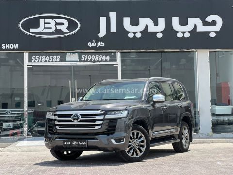 2022 Toyota Land Cruiser VXR