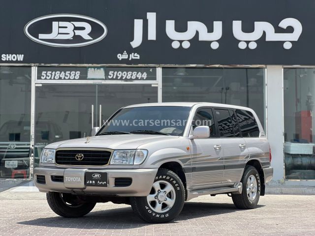2002 Toyota Land Cruiser GXR — photo 1 for sale in Qatar