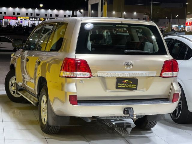 2009 Toyota Land Cruiser G — photo 2 for sale in Qatar