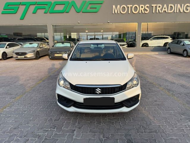 2023 Suzuki Ciaz — photo 1 for sale in Qatar