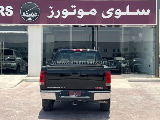 2007 GMC Sierra 1500 Extended Cab — photo 2 for sale in Qatar
