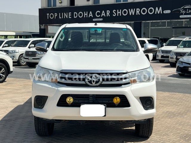 2022 Toyota Hilux 2.7 Diesel 4x4 — photo 1 for sale in Qatar
