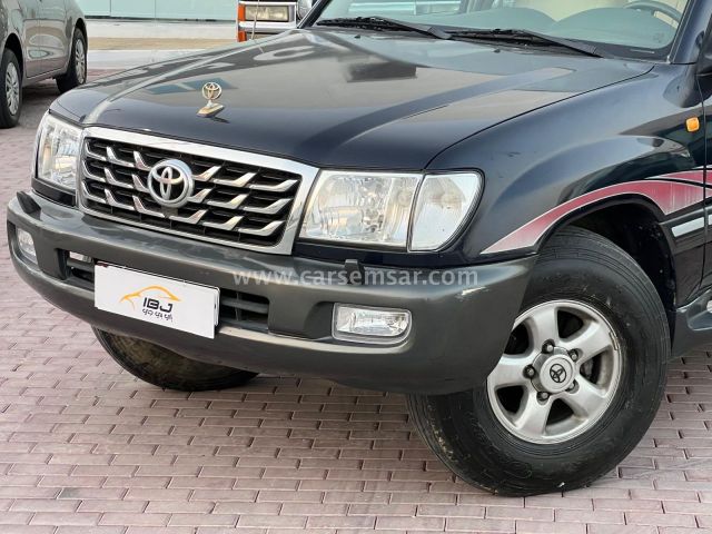 2003 Toyota Land Cruiser GXR — photo 2 for sale in Qatar