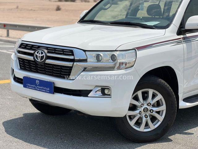 2018 Toyota Land Cruiser GXR — photo 2 for sale in Qatar