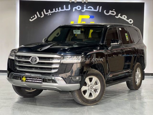 2023 Toyota Land Cruiser GXR V6 — photo 1 for sale in Qatar