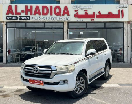 2018 Toyota Land Cruiser GXR V8