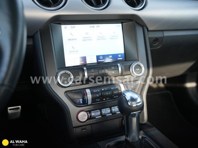 2022 Ford Mustang GT 5.0 — photo 2 for sale in Qatar