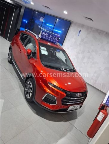 2025 GMC Suburban 1500 HD — photo 2 for sale in Qatar