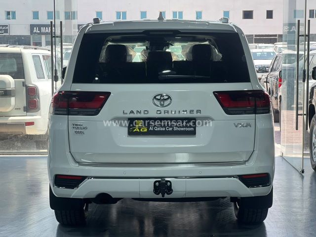 2026 Toyota Land Cruiser VXR Twin Turbo — photo 2 for sale in Qatar