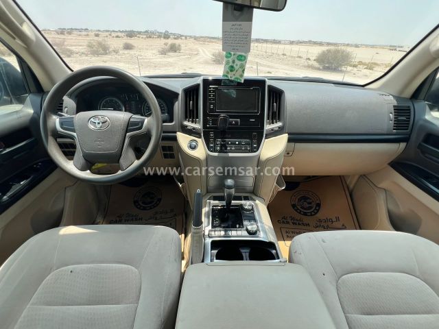 2018 Toyota Land Cruiser GX — photo 2 for sale in Qatar