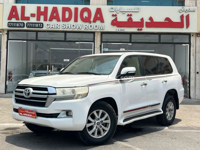 2018 Toyota Land Cruiser GXR V8 — photo 1 for sale in Qatar