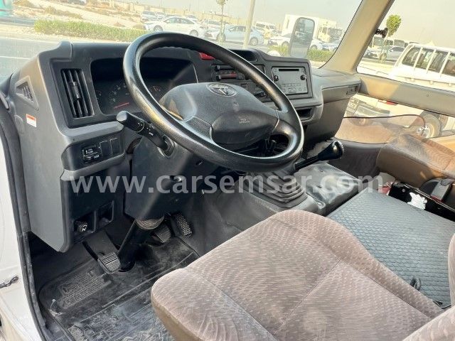 2020 Toyota Coaster — photo 2 for sale in Qatar