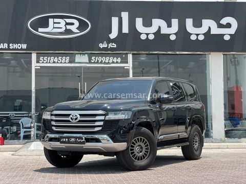 2023 Toyota Land Cruiser GXR V6