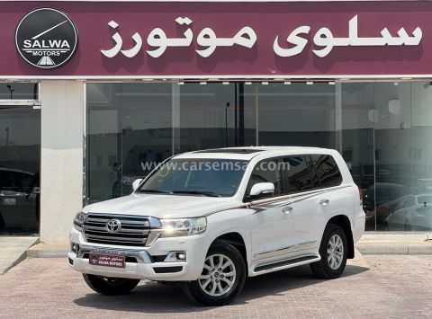 2018 تويوتا لاند كروزر GXR V8