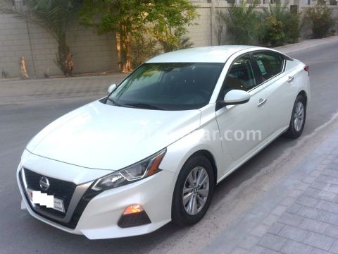 2020 Nissan Altima 2.5 SV