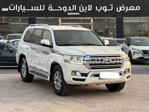 2016 Toyota Land Cruiser GXR