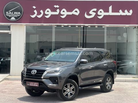 2022 Toyota Fortuner 4.0 V6