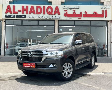 2021 تويوتا لاند كروزر VXR