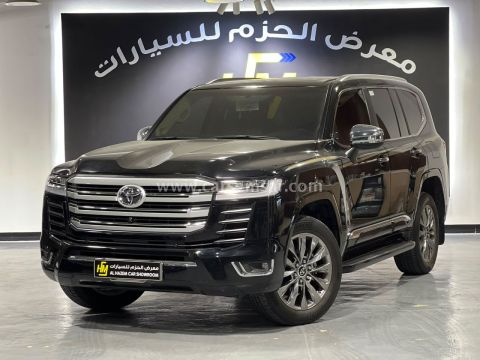 2024 تويوتا لاند كروزر في أكس توين تيربو