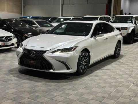 2023 لكزس إي اس 350